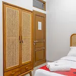 Reddoorz At Uma Arda Hometown